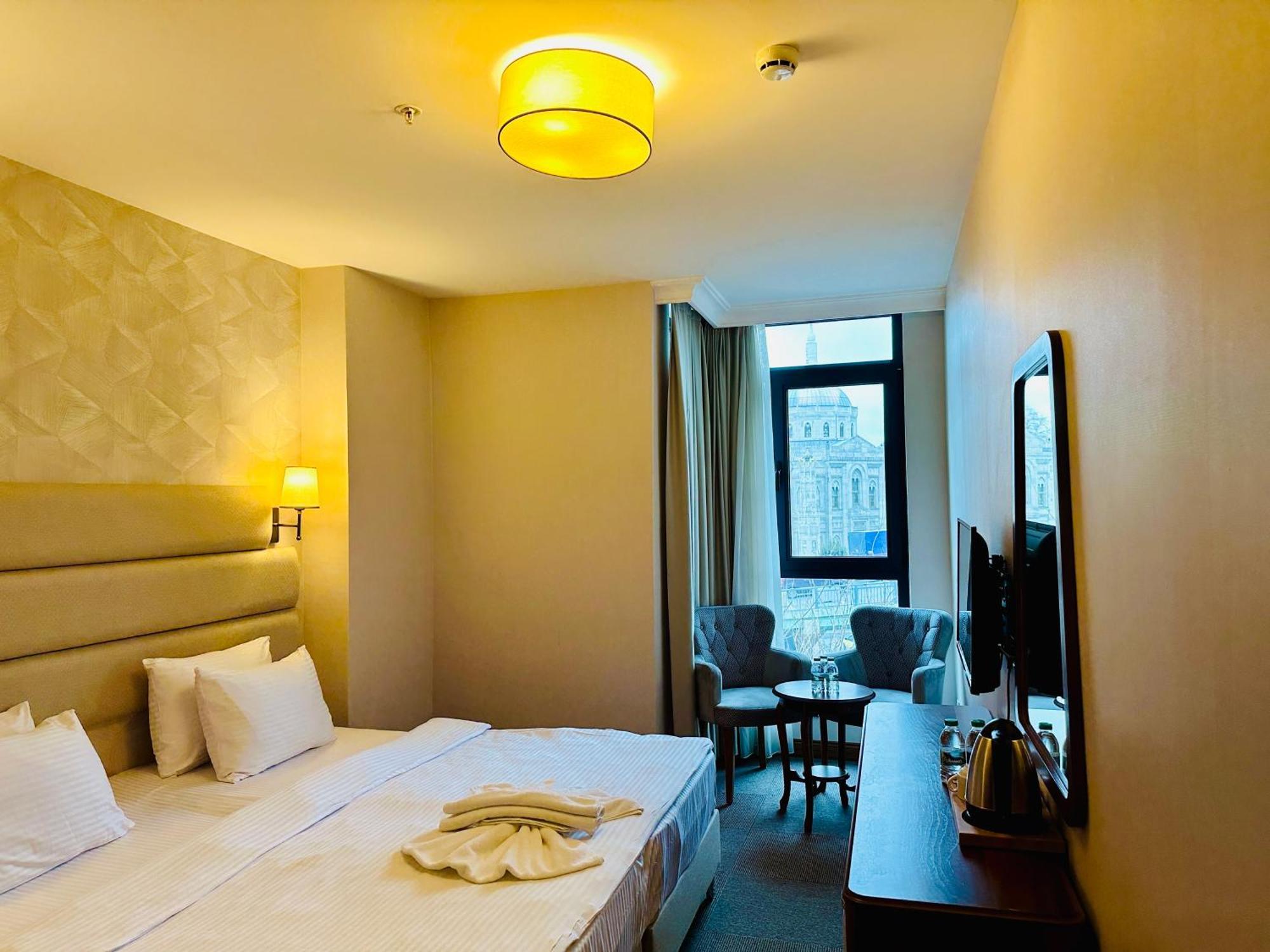 Istanbul Midpoint Hotel Экстерьер фото
