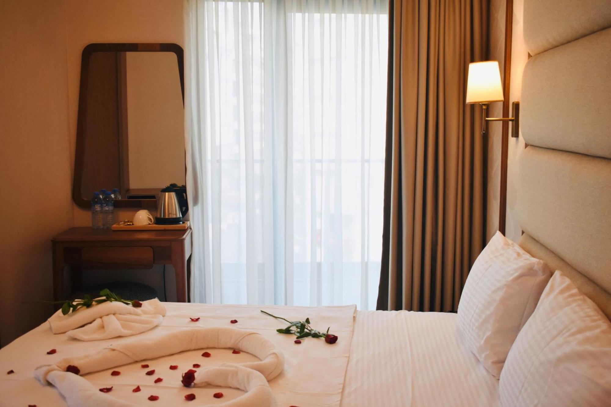 Istanbul Midpoint Hotel Экстерьер фото