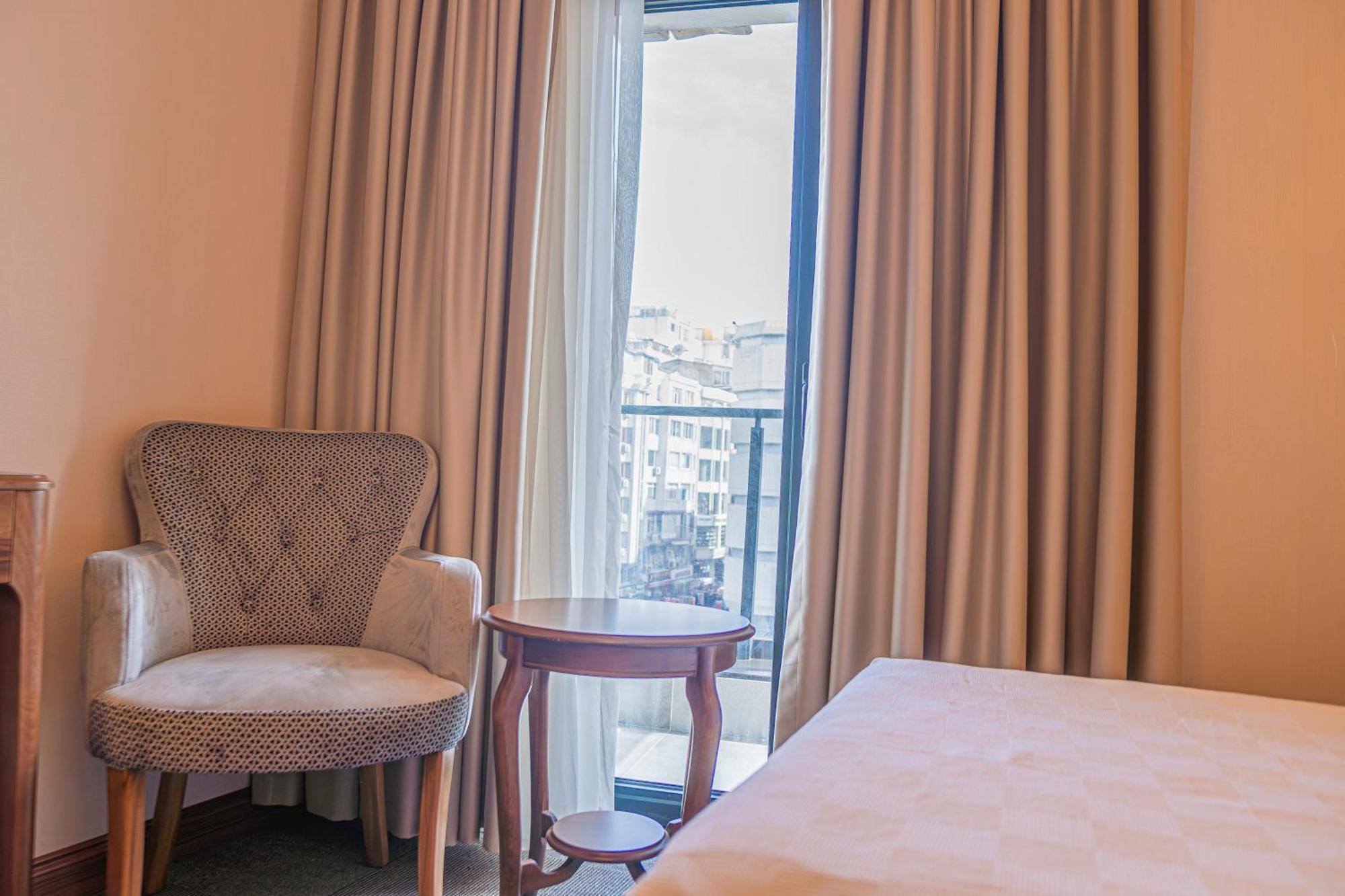 Istanbul Midpoint Hotel Экстерьер фото