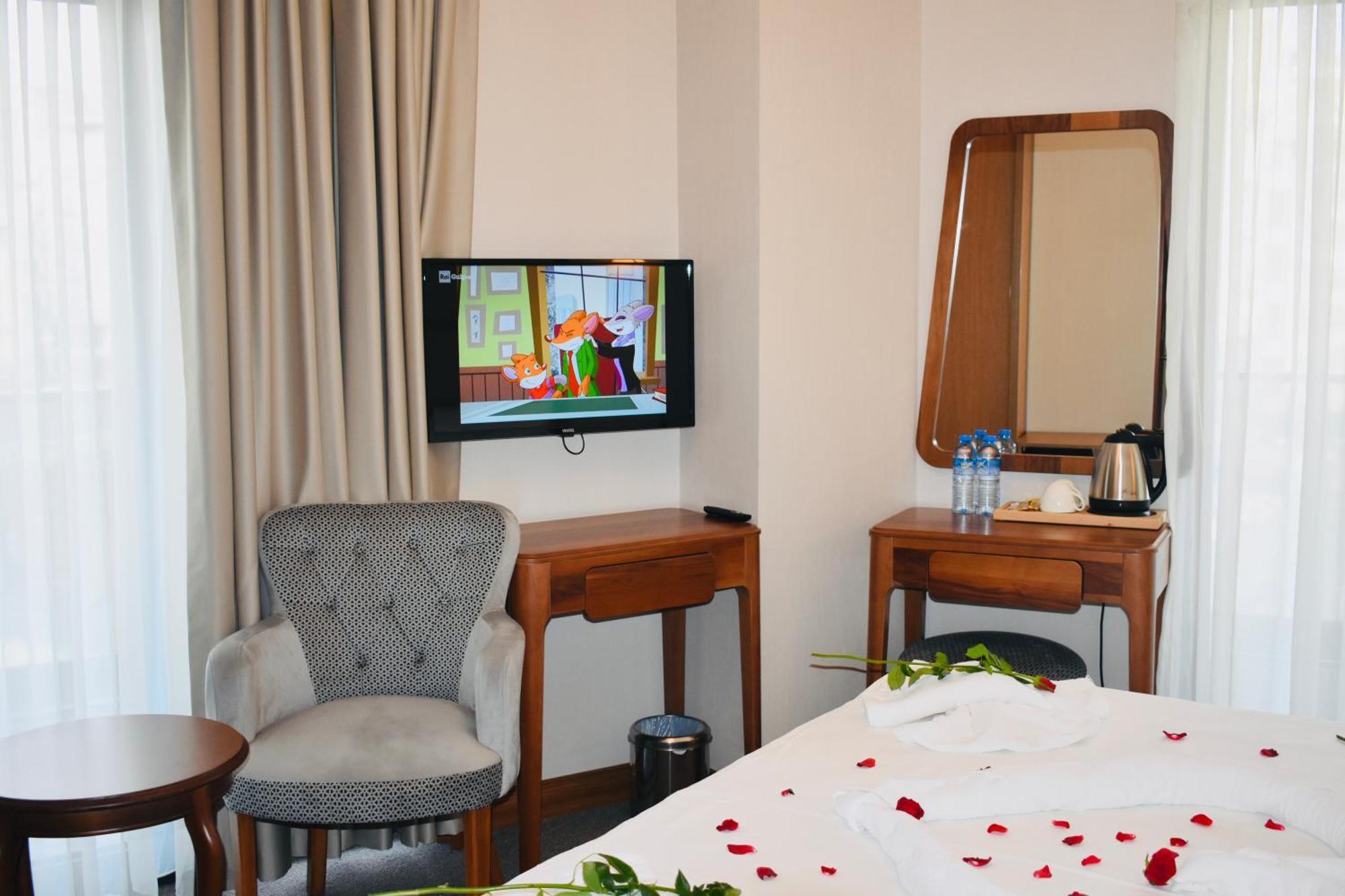 Istanbul Midpoint Hotel Экстерьер фото